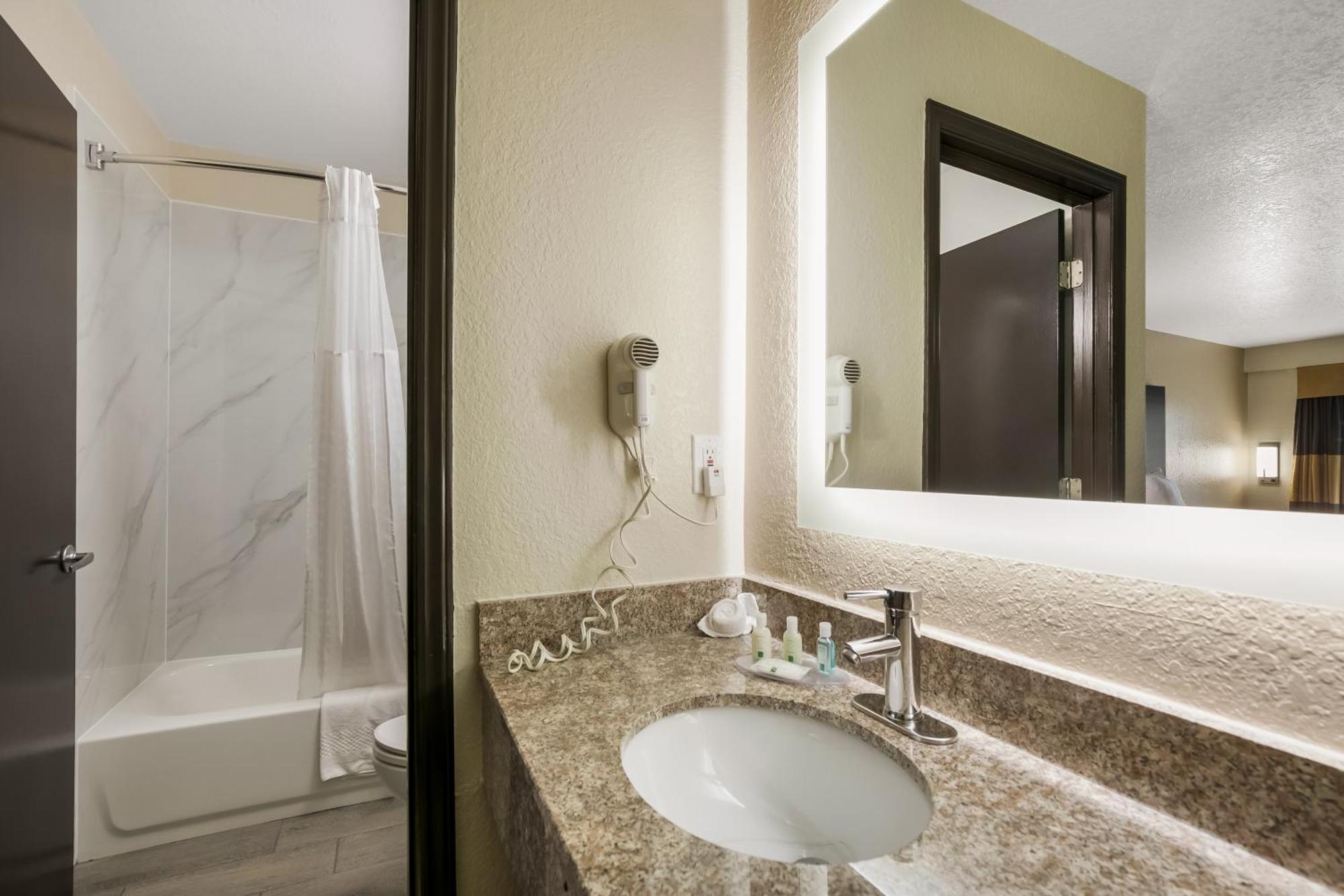 Quality Inn Commerce At I-85 Exterior foto